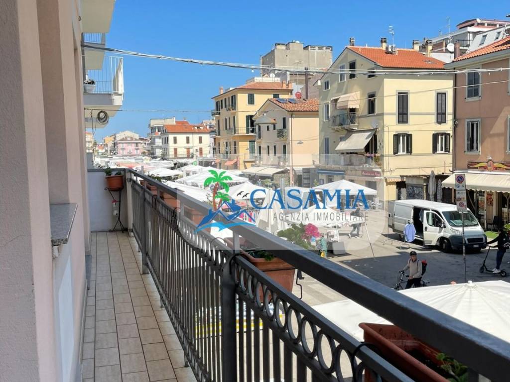Appartamento a San benedetto del tronto in Via Montebello - Foto 2