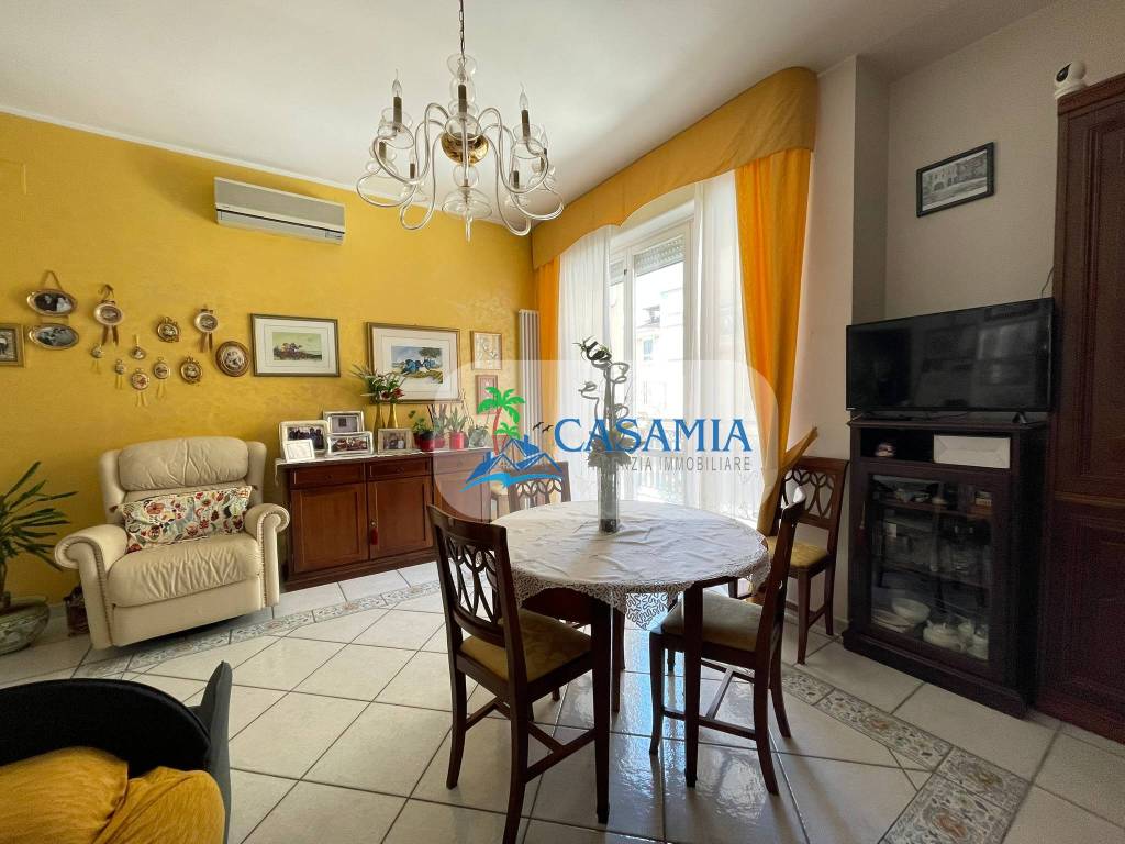 Appartamento a San benedetto del tronto in Via Montebello - Foto 5