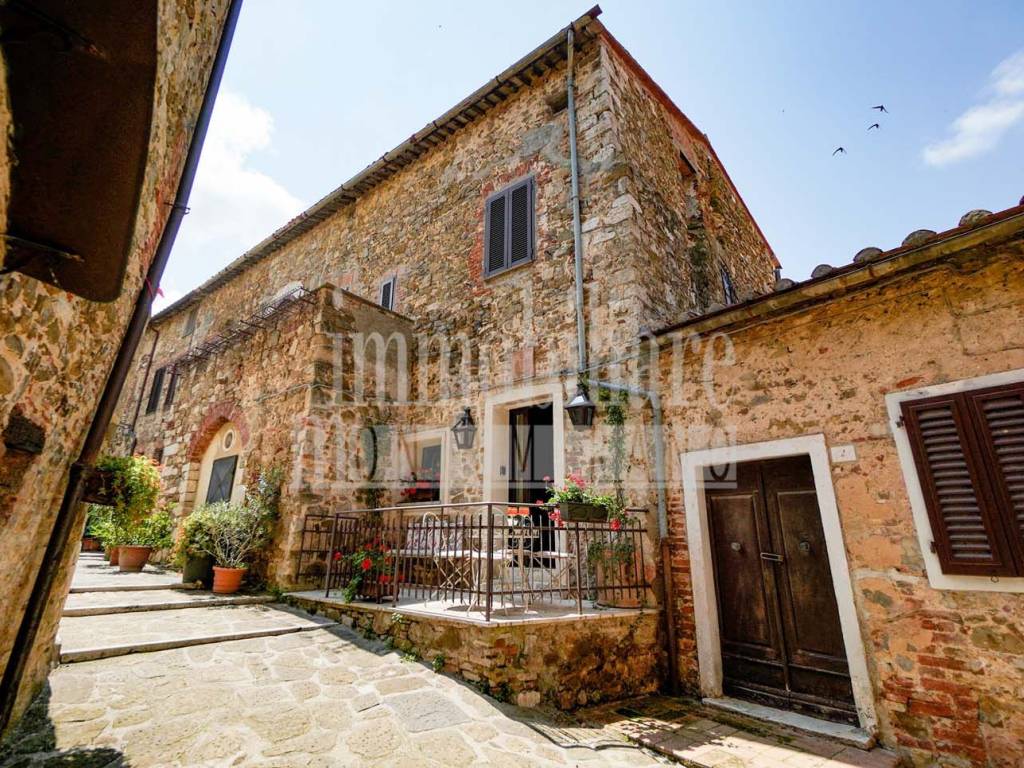 Appartamento a Manciano in Piazza del Castello - Foto 5