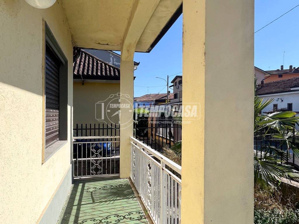 Villa a Zelo buon persico in Via Alessandro Manzoni 18 - Foto 4