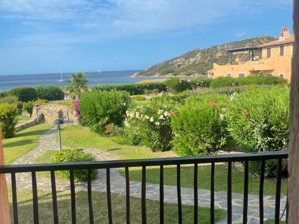 Villetta a schiera a Arzachena in Via a Delle Ginestre - Foto 4