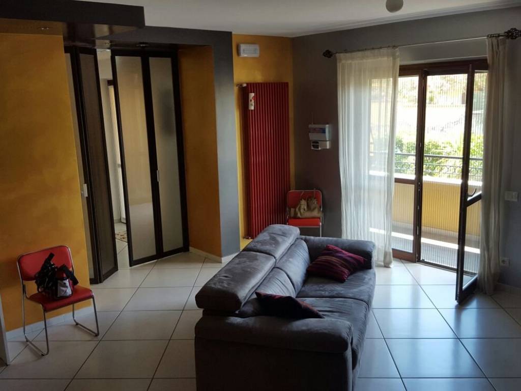 Appartamento a Cisterna di latina in Via dei Pioppi - Foto 2