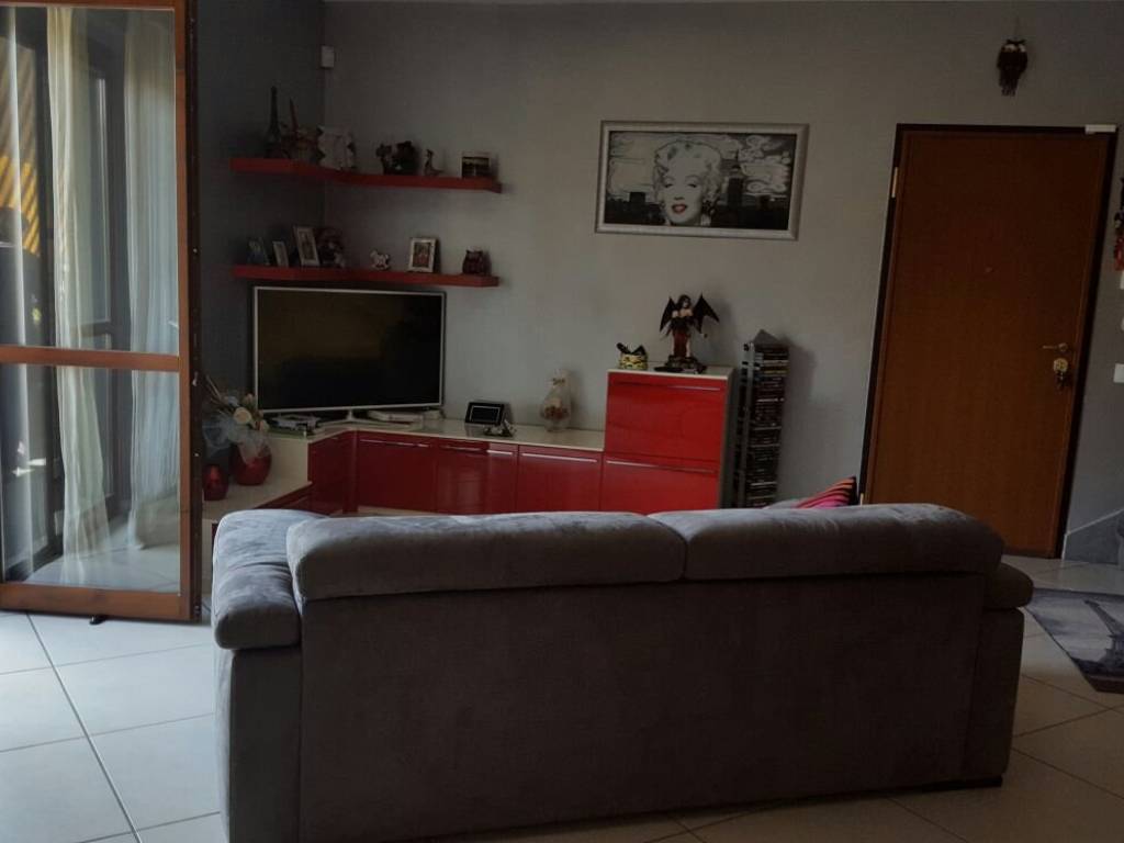 Appartamento a Cisterna di latina in Via dei Pioppi - Foto 4