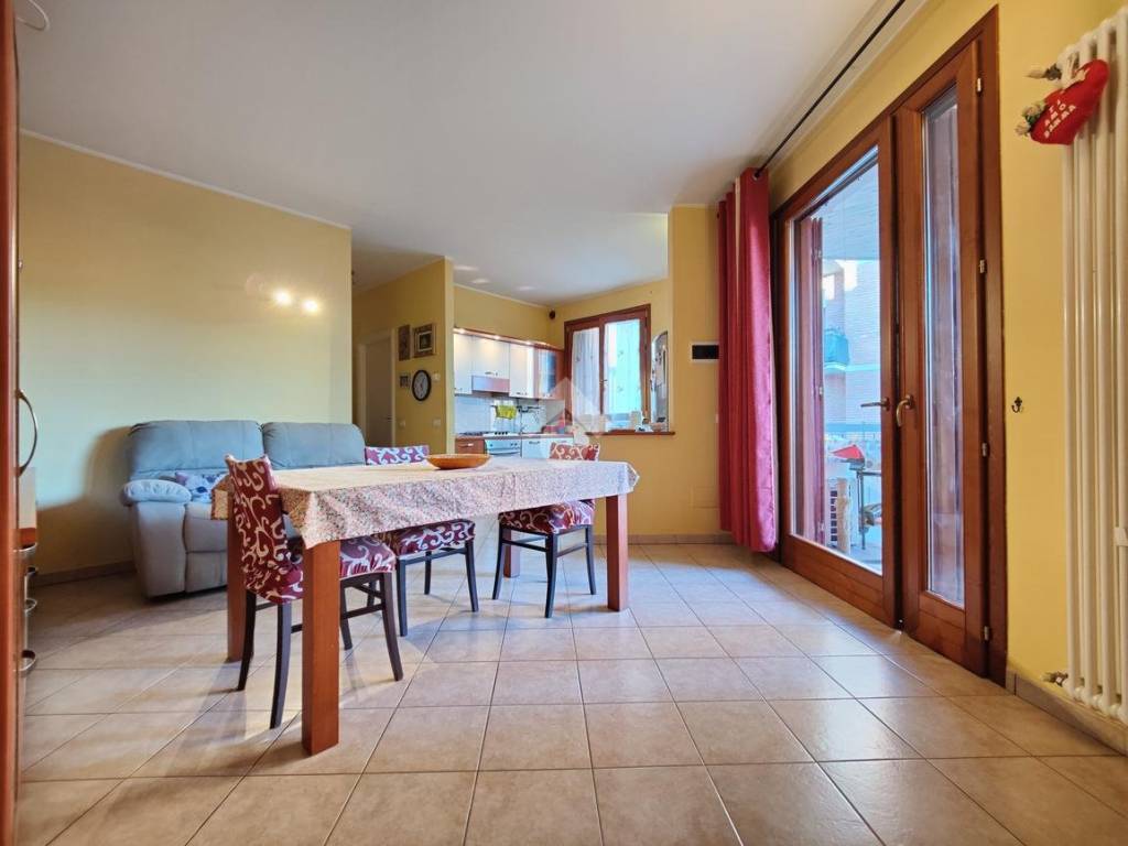 Appartamento a Sant'ilario d'enza in via Roma, 9 - Foto 4