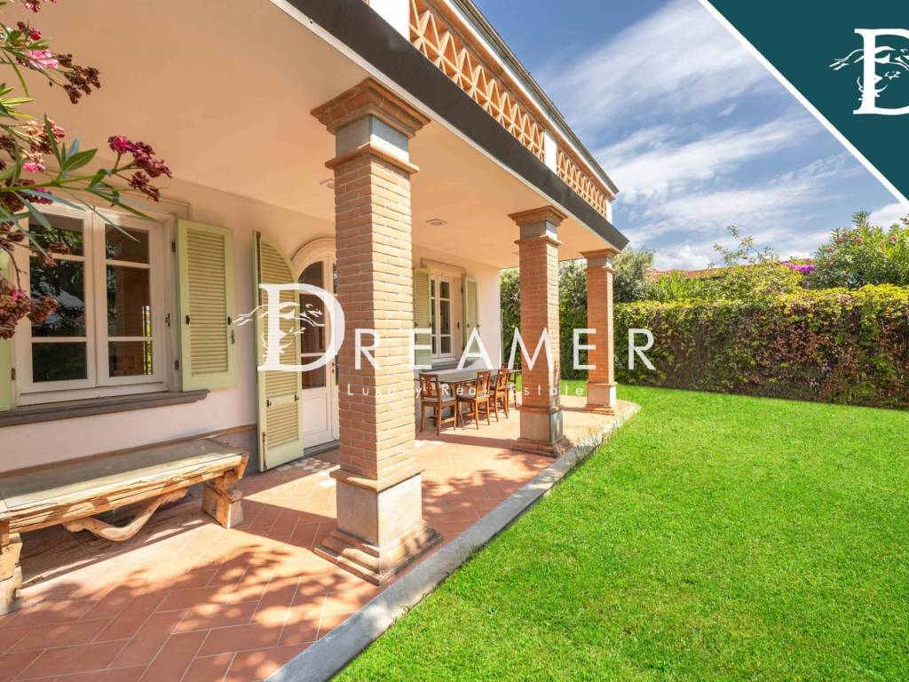 Villa a Forte dei marmi in Via Trento, 86 - Foto 3