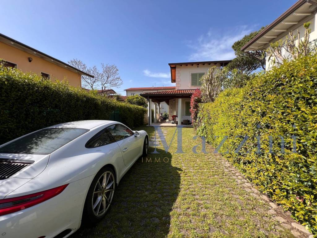 Villa a Forte dei marmi in via piave - Foto 3