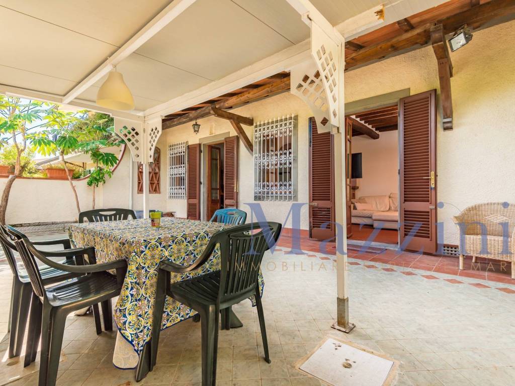 Villa a Forte dei marmi in via Fratelli Barberi - Foto 3