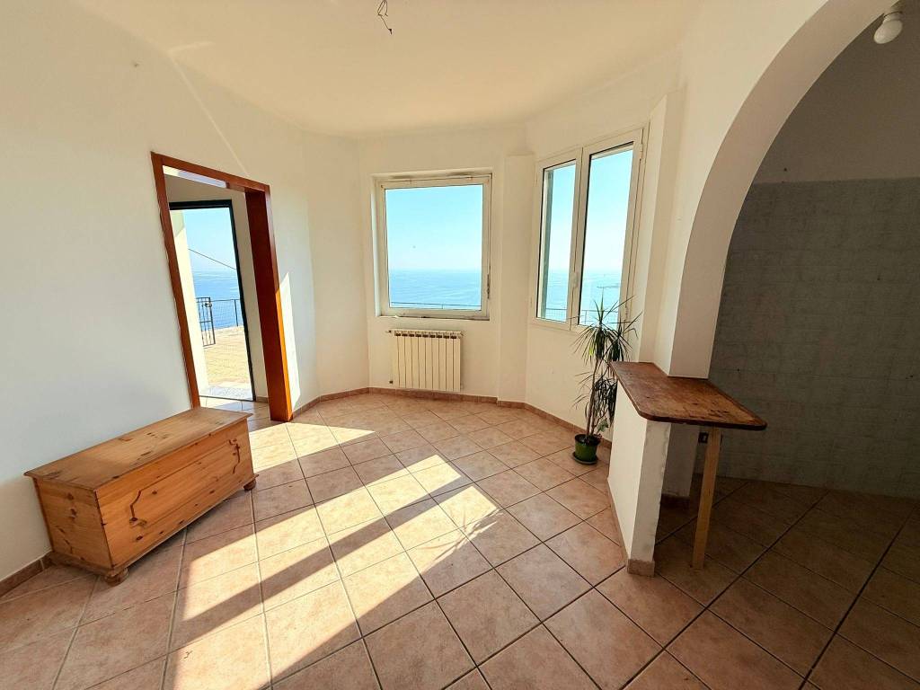 Appartamento a Imperia in Via Ruvin - Foto 2