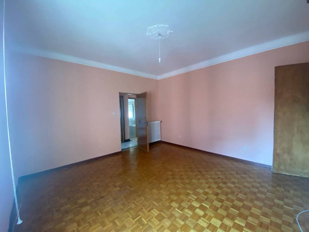 Appartamento a Imperia in Viale Giacomo Matteotti - Foto 5