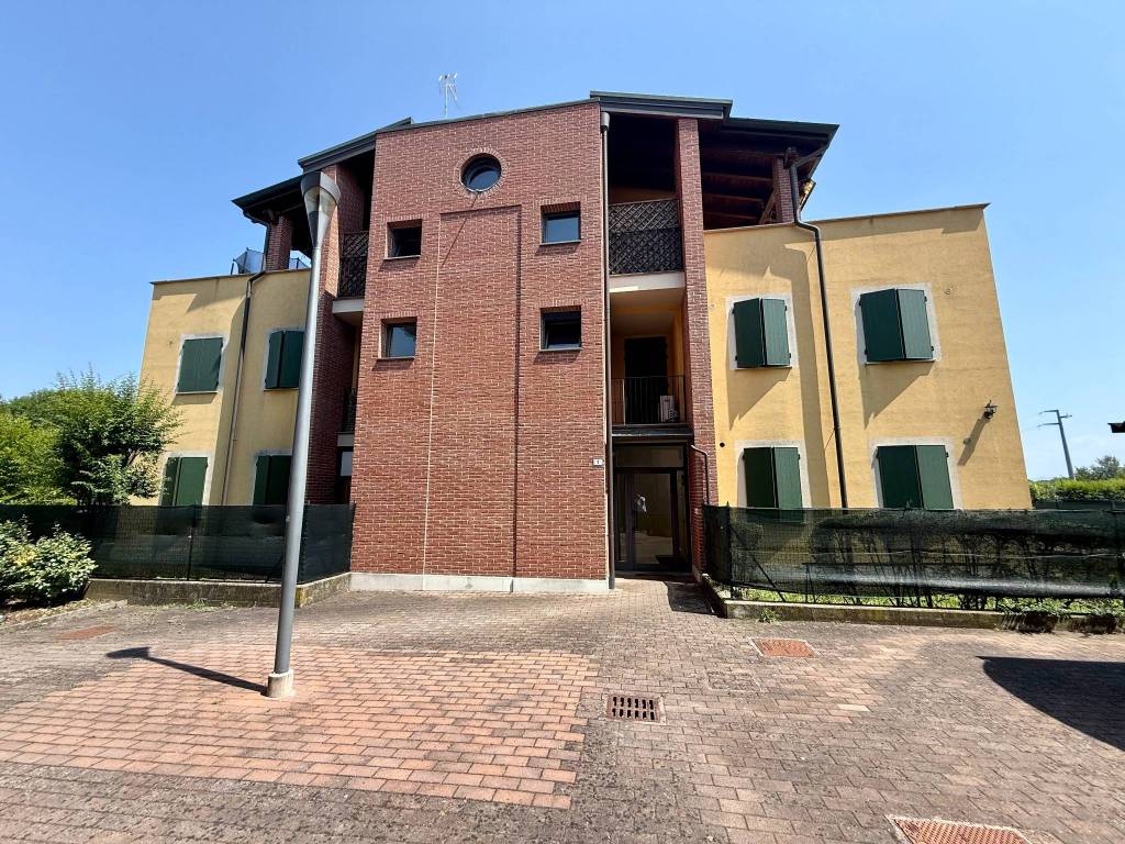 Appartamento a Castelnuovo rangone in Via Berti Gina, 3 - Foto 2