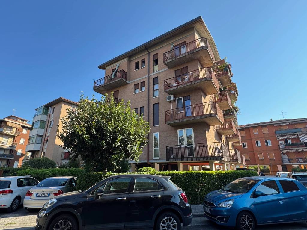 Appartamento a Verona in Via Euclide, 29 - Foto 3