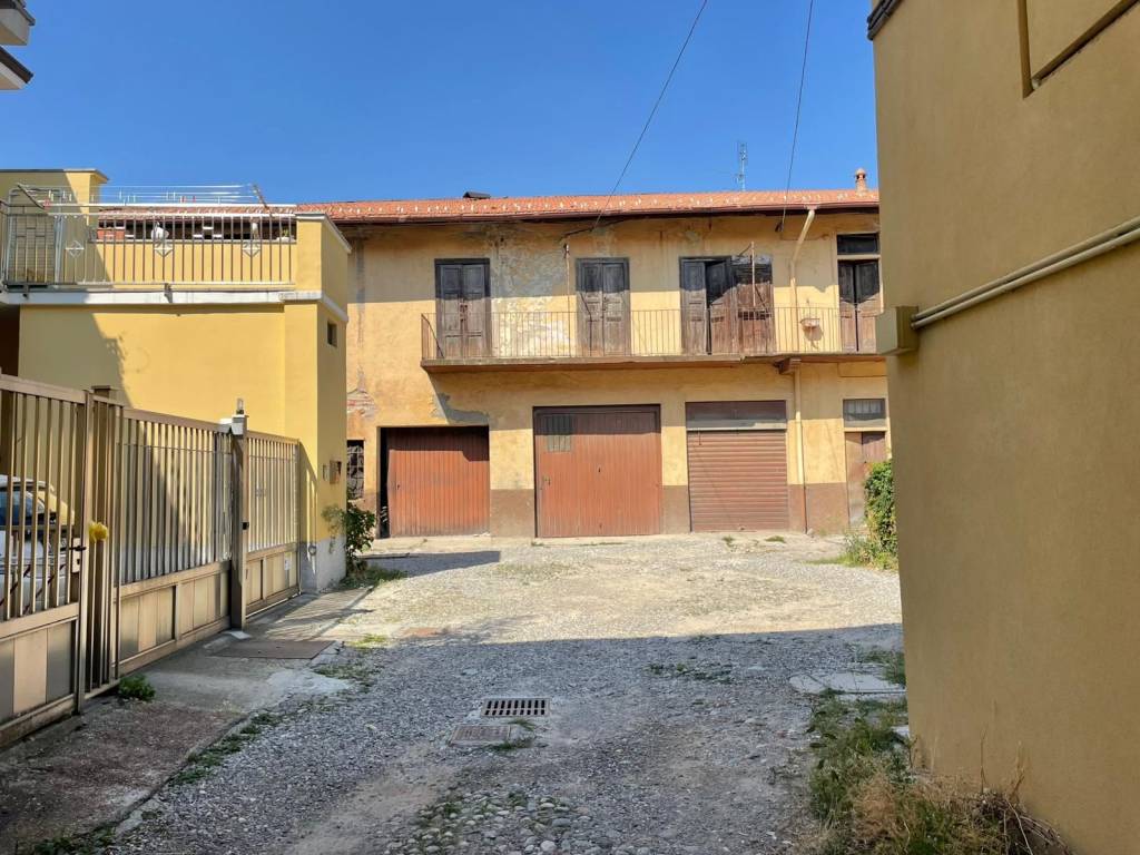 Casa indipendente a Caronno pertusella in Corso della Vittoria - Foto 5