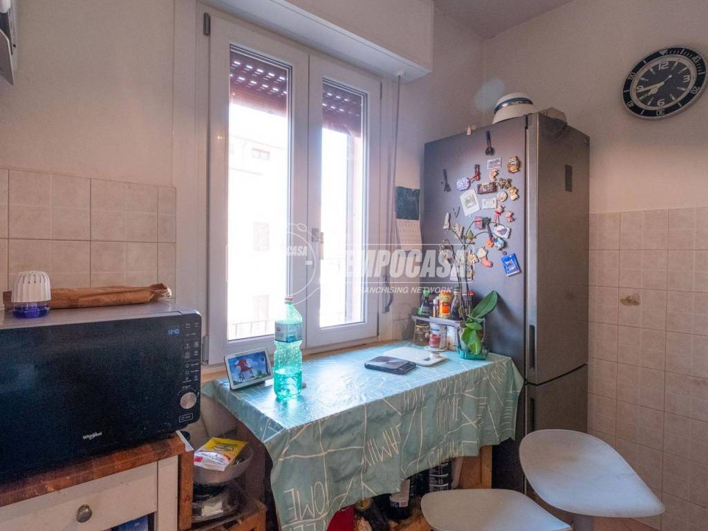 Appartamento a Galliate in Via Dottor Parma - Foto 5