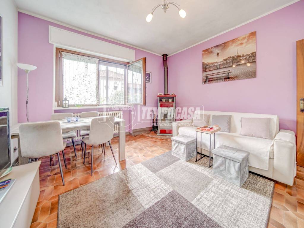 Villa a Castelletto sopra ticino in Via Trieste - Foto 5