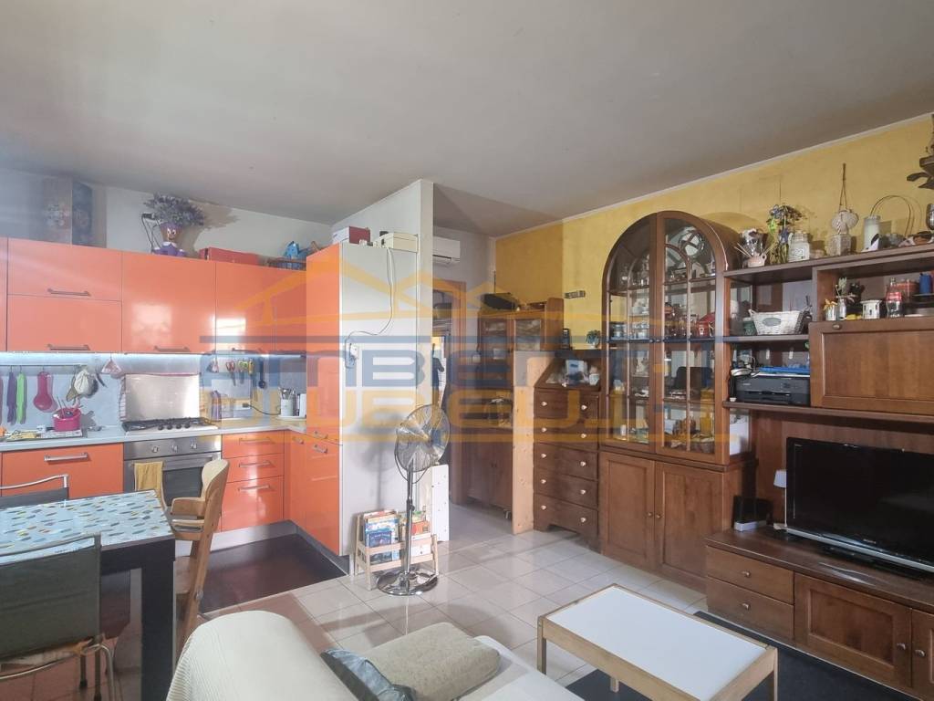 Appartamento a Lomagna in Via Resegone - Foto 3
