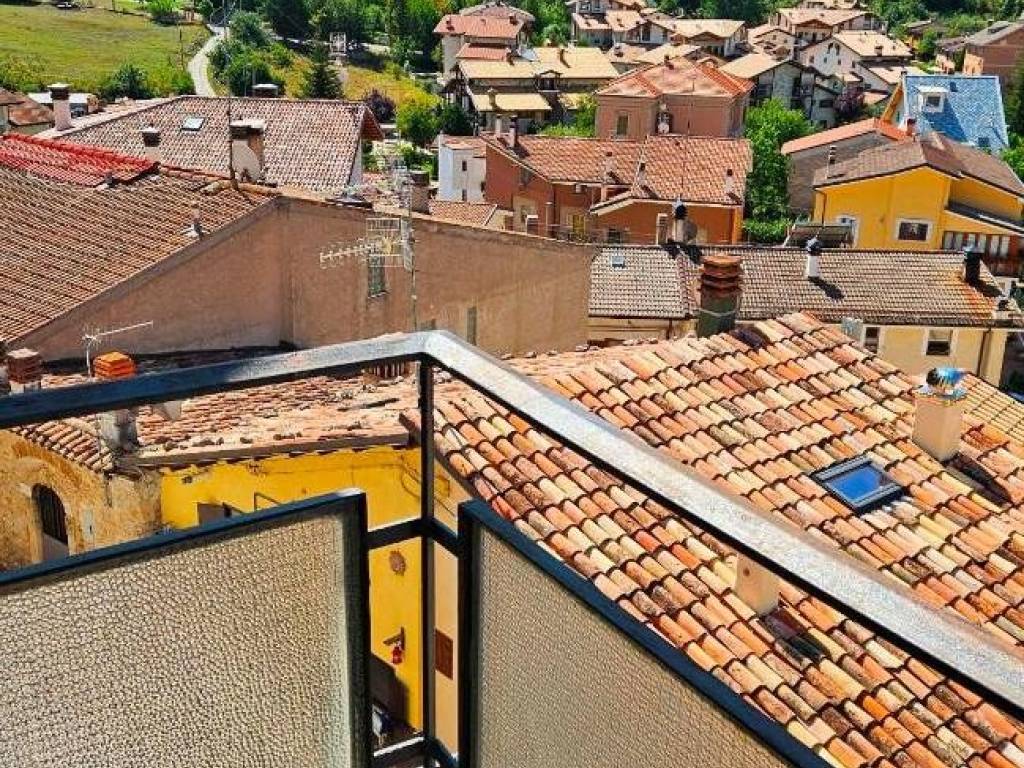 Palazzo / stabile a Rocca di mezzo in Via Demetrio di Stefano, 12 - Foto 4