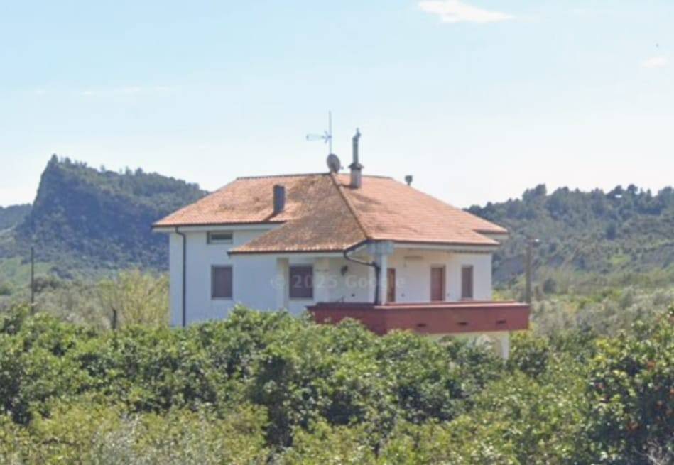 Villa a Belvedere di spinello in Località Baronessa, 1 - Foto 3