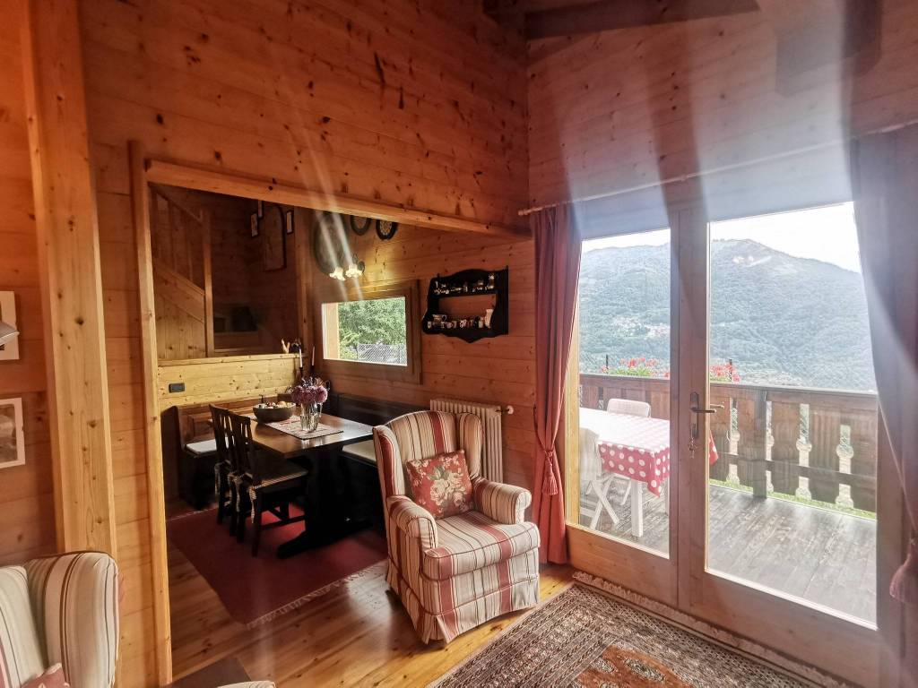 Villa a Centro valle intelvi in Via Fratelli Terragni - Foto 3