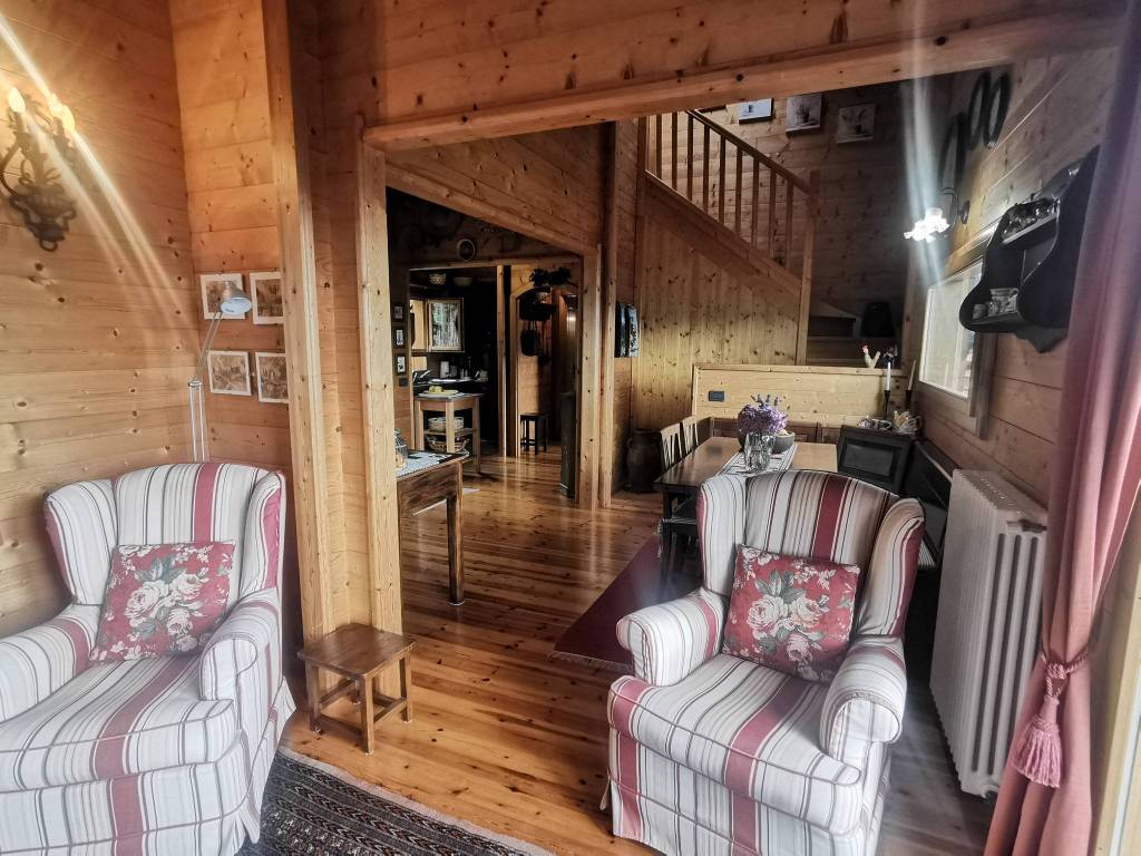 Villa a Centro valle intelvi in Via Fratelli Terragni - Foto 4