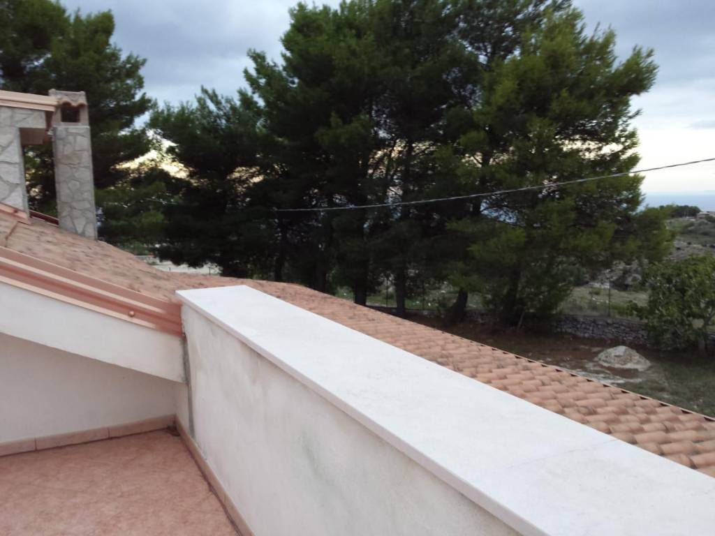 Villa a Vico del gargano in Strada Vicinale Valle del Greco - Foto 2