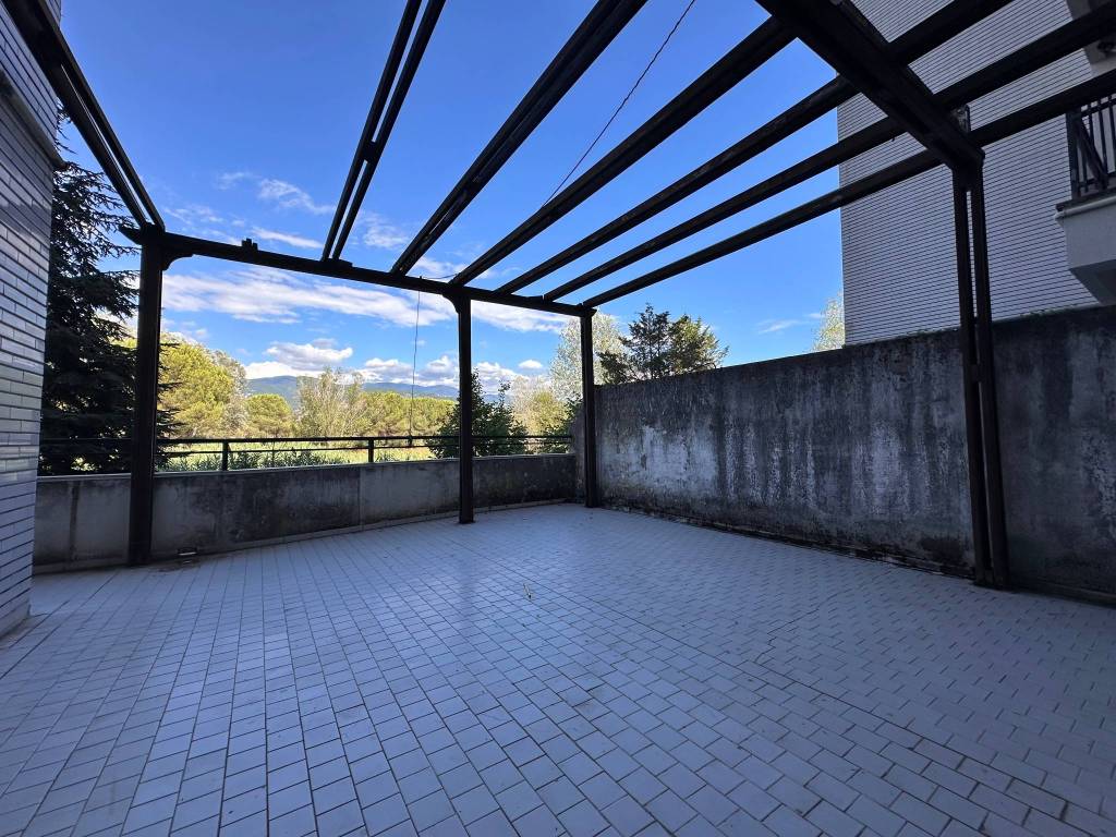 Appartamento a Rende in Via Leonida Repaci, 43 - Foto 2