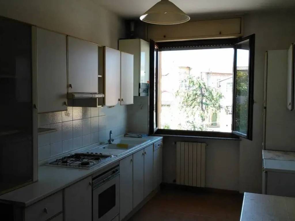 Appartamento a Fabro in Piazzale Carlo Levi - Foto 5