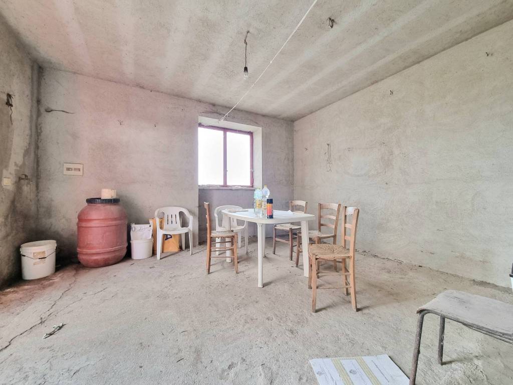 Appartamento a Montemiletto in Via Campomarino - Foto 4