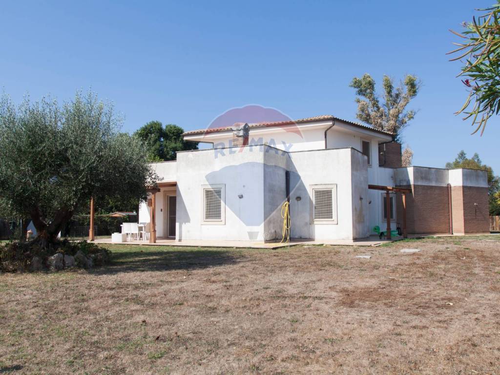 Villa a Aprilia in Via Frassine, 3 - Foto 3