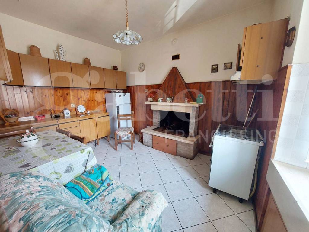 Casa indipendente a Amelia in Via Capita, snc - Foto 4