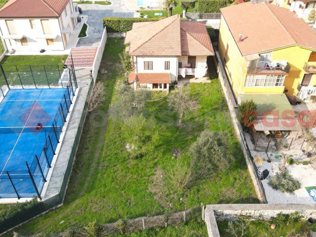 Villa a Cervinara in via paolo emilio imbriani, snc - Foto 2