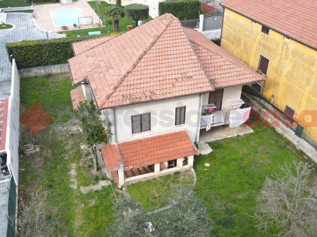 Villa a Cervinara in via paolo emilio imbriani, snc - Foto 5