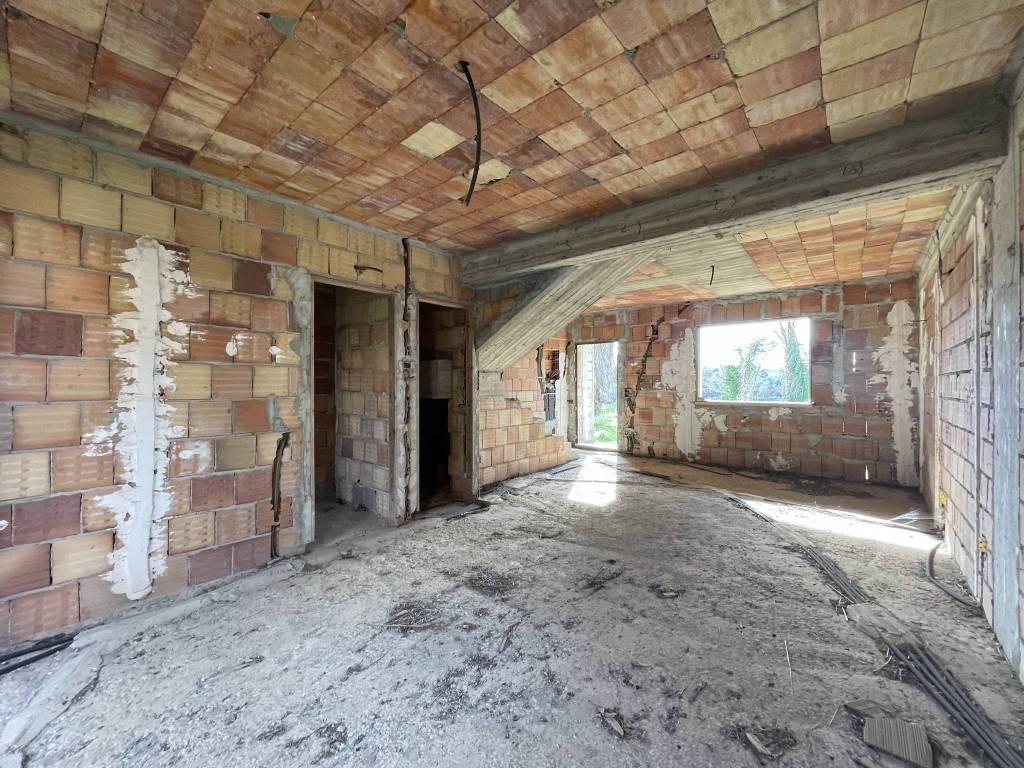 Palazzo / stabile a San roberto - Foto 5