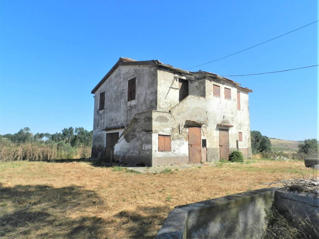 Rustico / casale a Tarquinia in Località Farnesiana - Foto 5