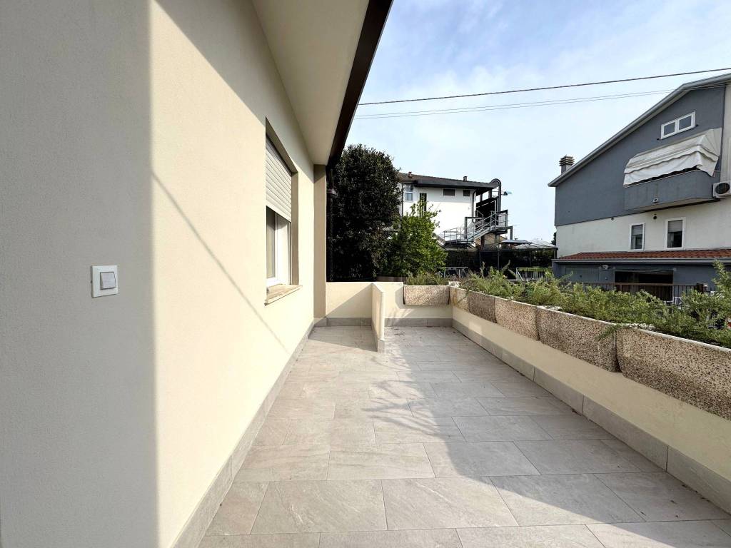 Villa a Rosolina in Via Borgata Volto, 70 - Foto 3