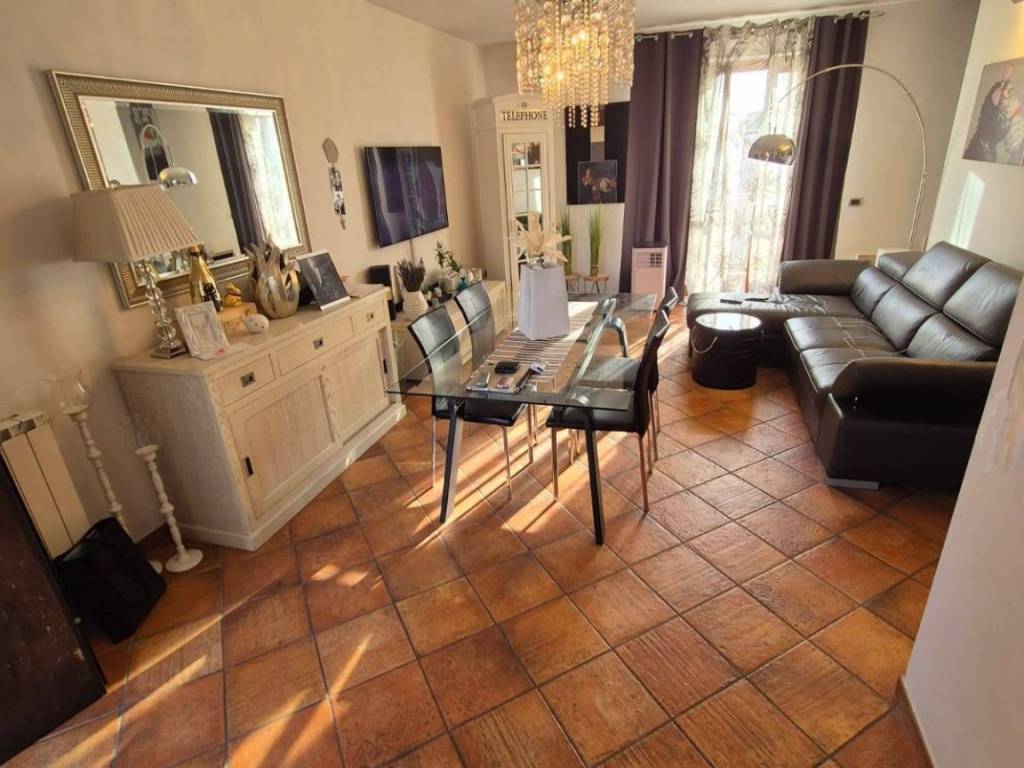 Appartamento a Fara in sabina in Viale dell'Unità d'Italia, 38 - Foto 4