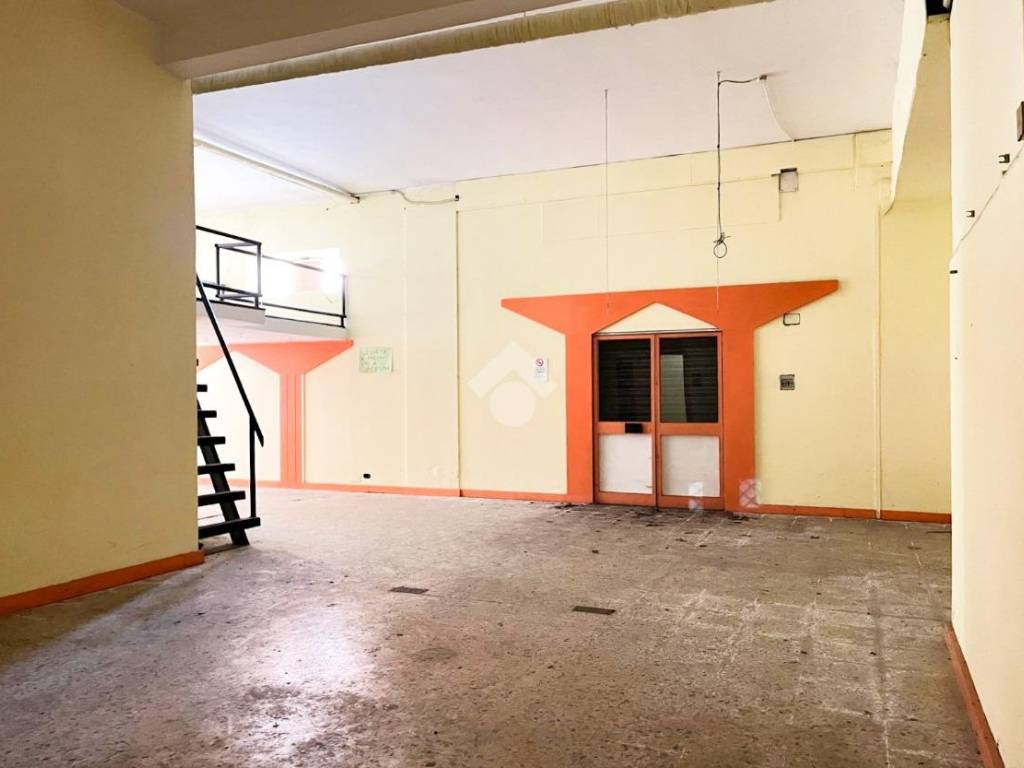 Box / garage a Capranica in VIA RUSCELLI, 14 - Foto 4