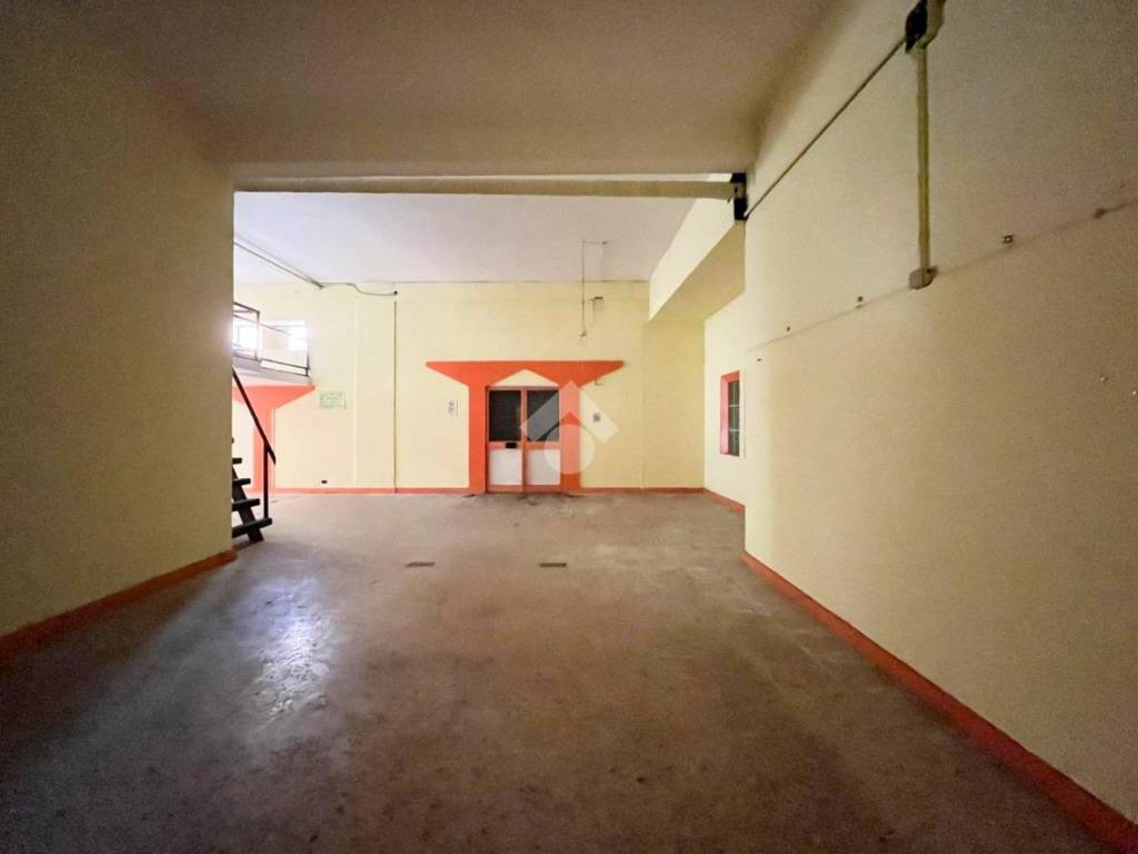 Box / garage a Capranica in VIA RUSCELLI, 14 - Foto 5