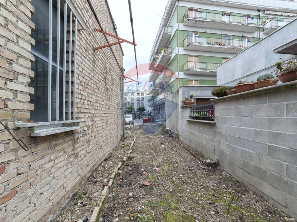 Casa indipendente a Pescara in Via Gallero, 3 - Foto 5