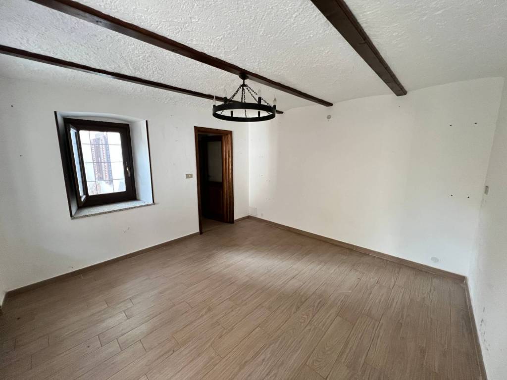 Villa a Torre pellice in via coppieri - Foto 3