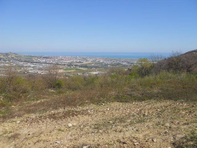 Terreno a Colonnella in Contrada Giardino - Foto 2