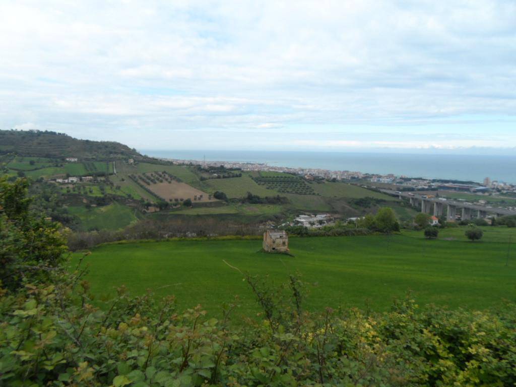 Rustico / casale a San benedetto del tronto in Contrada Colle Monte Renzo - Foto 3
