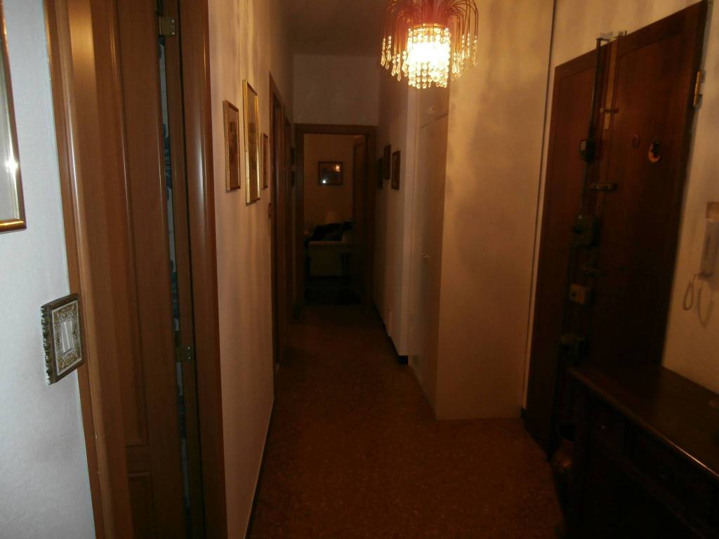 Appartamento a Genova in Via San Giovanni Bosco, 1 - Foto 5