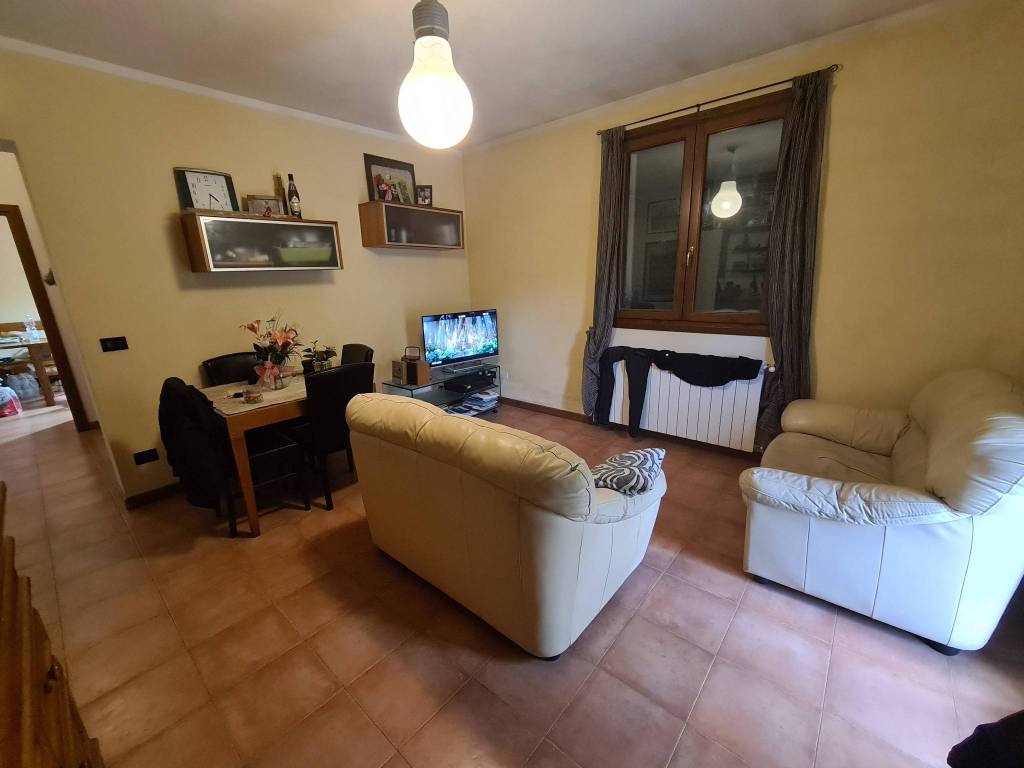 Villetta a schiera a Porcari in Via Sbarra - Foto 2