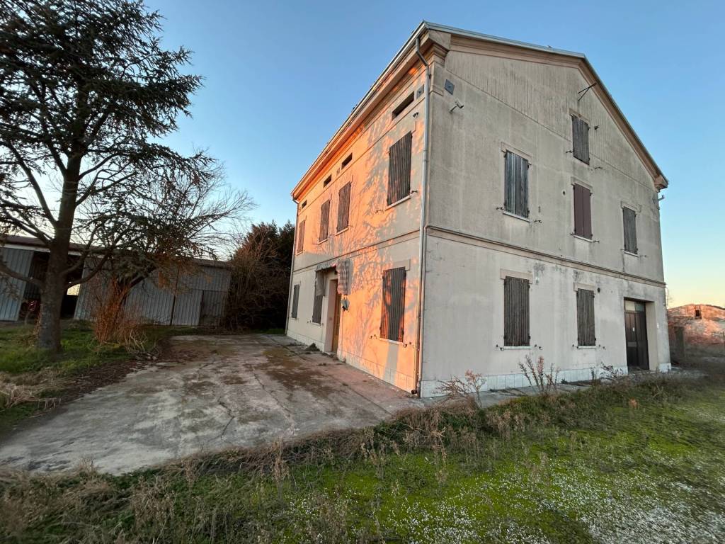 Rustico / casale a Mirandola - Foto 2
