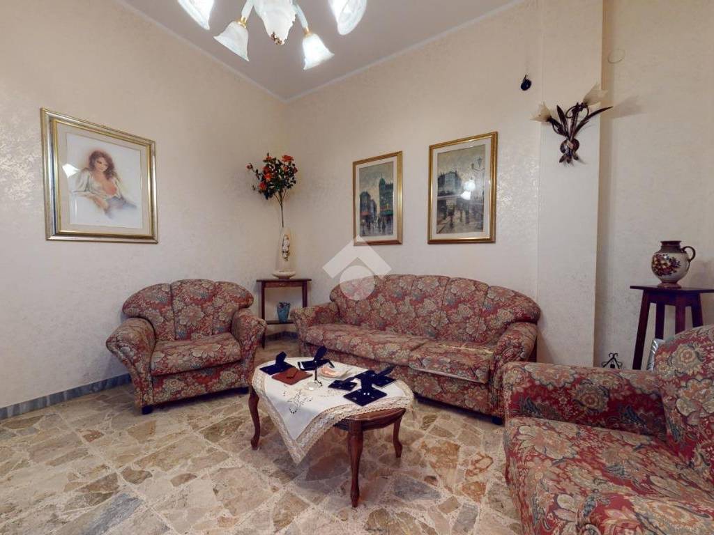 Casa indipendente a Francavilla fontana in Via Ciro Menotti - Foto 3