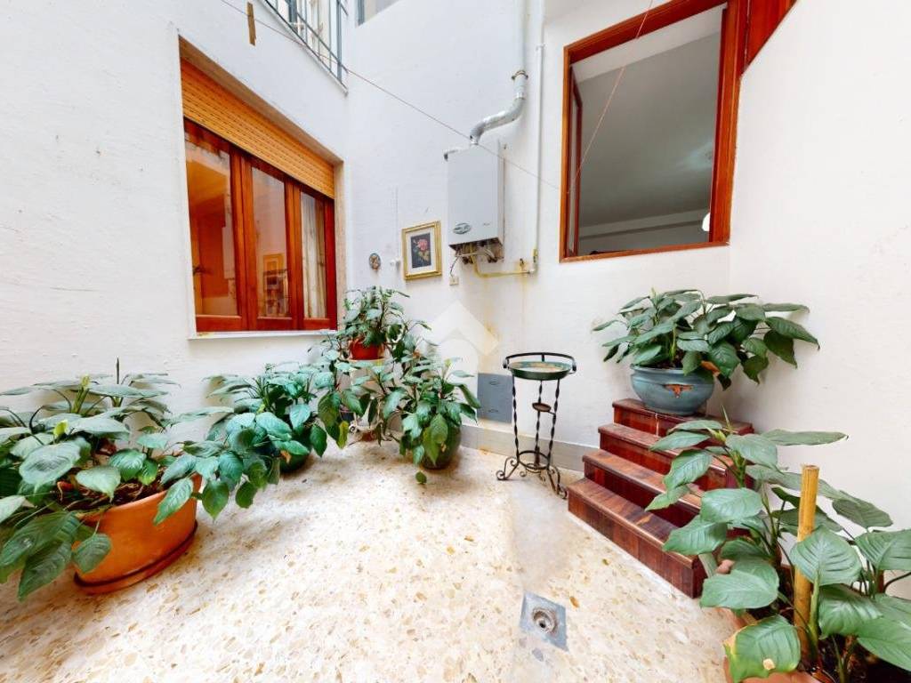 Casa indipendente a Francavilla fontana in Via Ciro Menotti - Foto 4