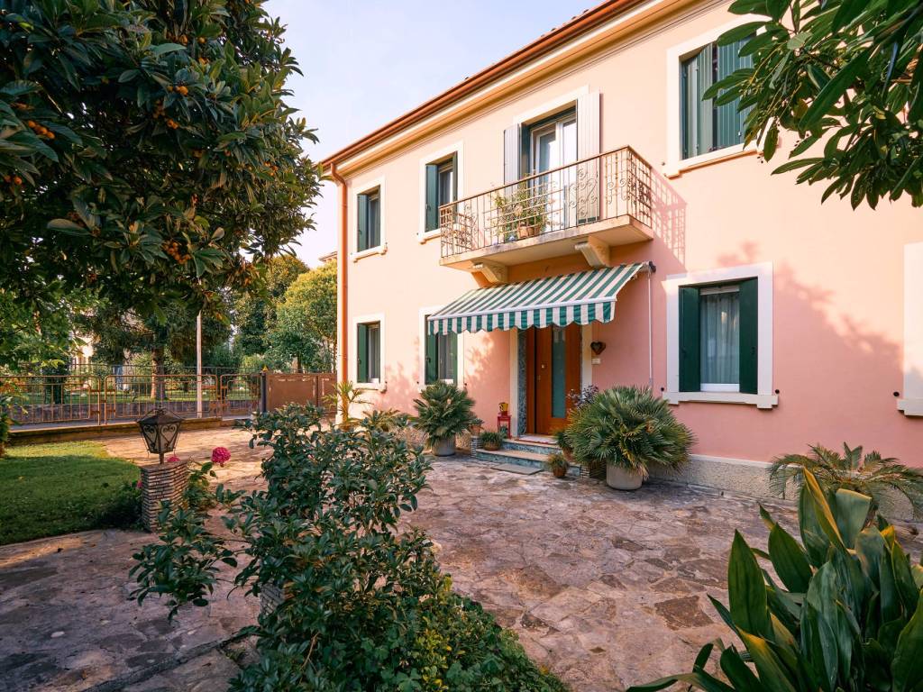 Villa a Conegliano in Via Immacolata di Lourdes, 36 - Foto 4