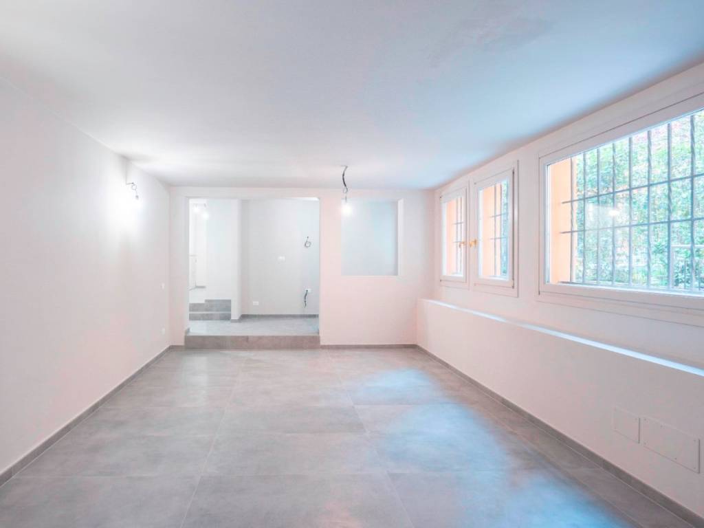 Appartamento a Bologna in VIA MONTEBELLO - Foto 3