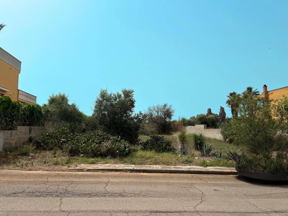Terreno a Matino in Via Domenico Cimabue - Foto 2