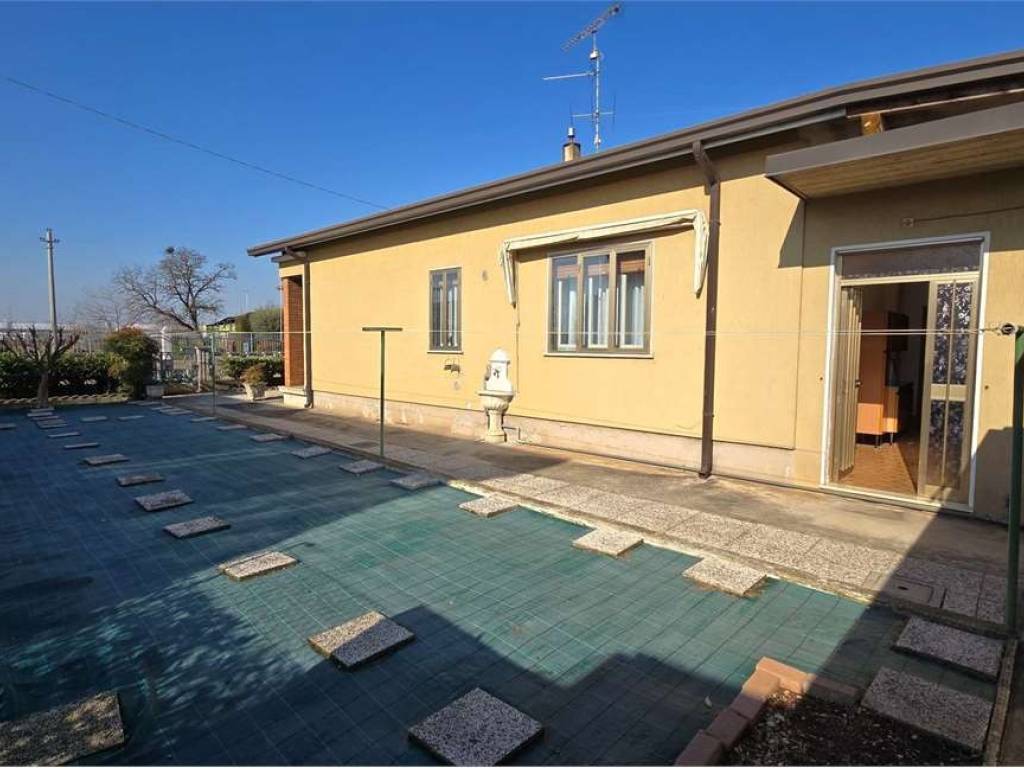 Villa a Guidizzolo in Piazzale Guglielmo Marconi - Foto 5